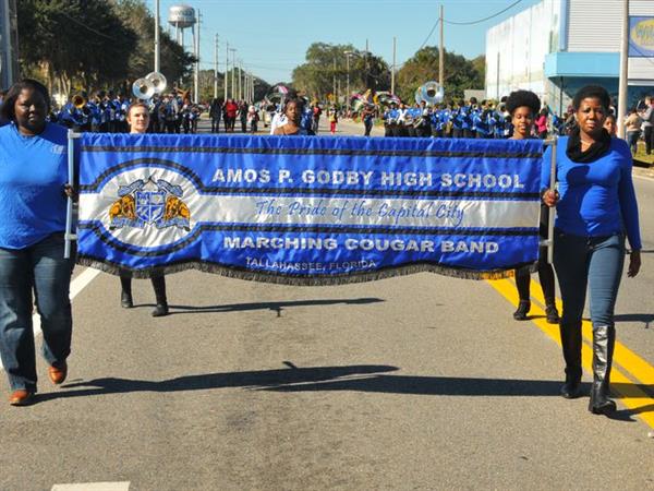 band banner